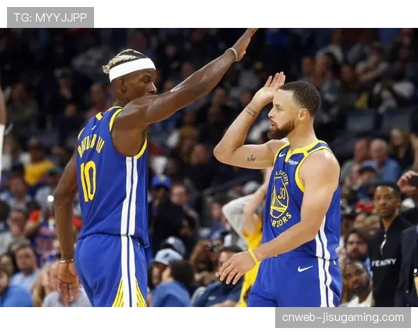 库里16罚15中展现罚球稳定性,勇士末节逆转马刺 库里16罚15中展现罚球稳定性,勇士末节逆转马刺