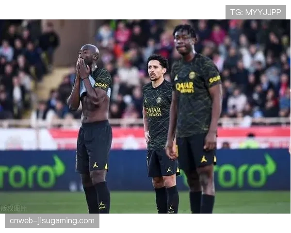 摩纳哥中场调度难题:福法纳缺阵影响攻防转换效率 摩纳哥中场调度难题:福法纳缺阵影响攻防转换效率